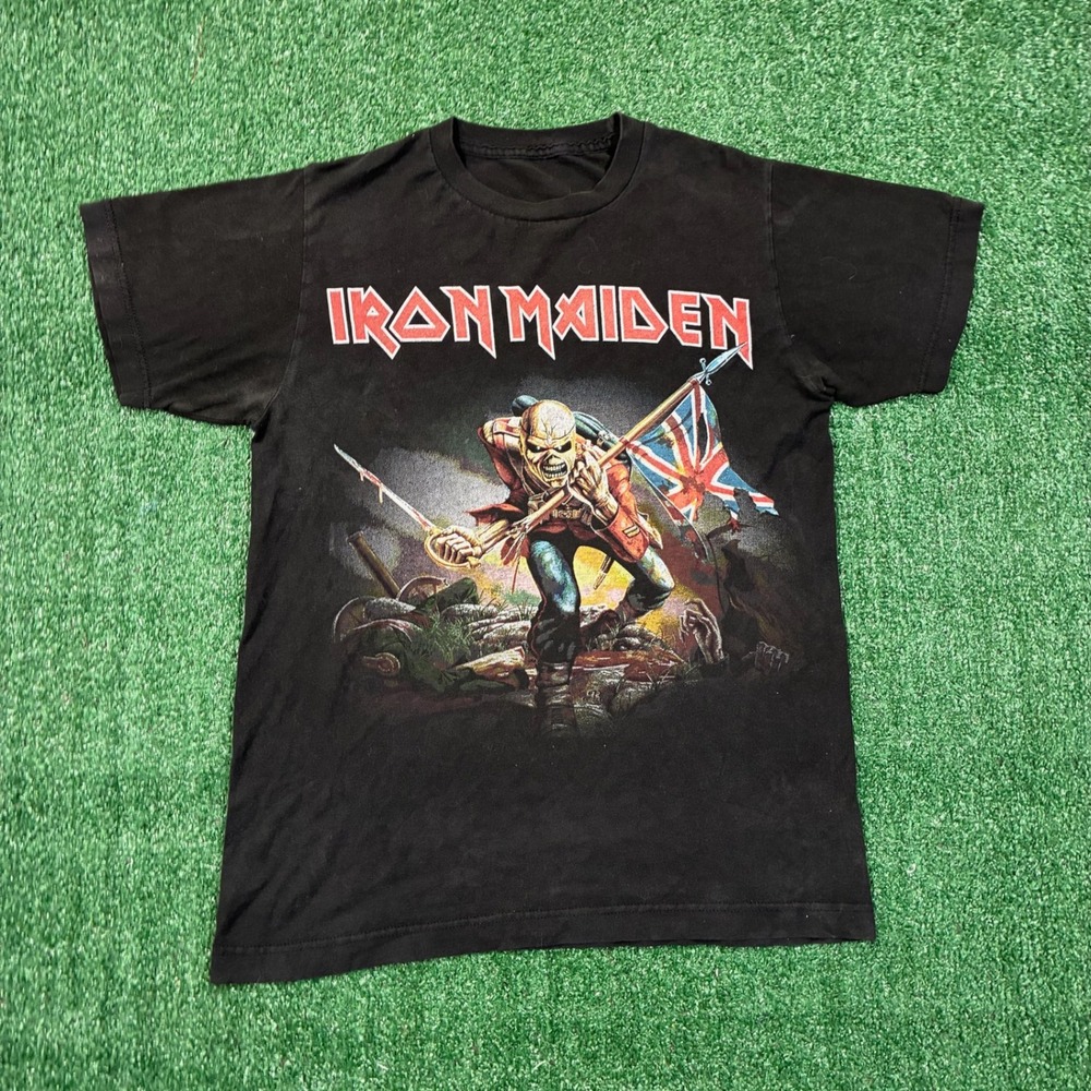 Y2K 2000's Iron Maiden The Trooper Band T-shirt